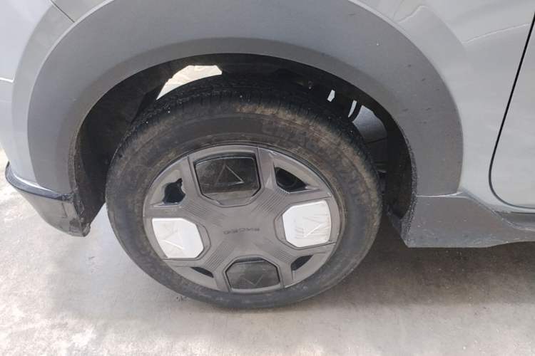 Used Geely Galaxy Panda 2025 210km Panda Kart Right Rear Wheel Hub