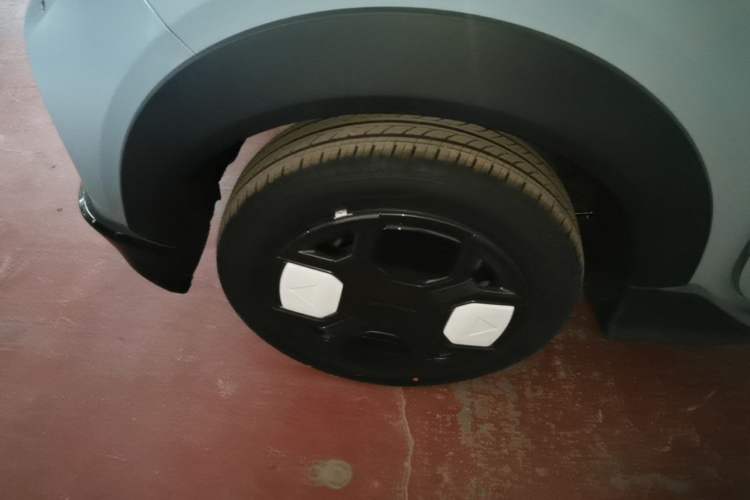 Used Geely Galaxy Panda 2025 210km Panda Kart Right Rear Wheel Hub