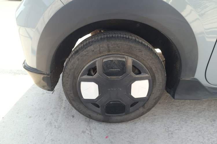 Used Geely Galaxy Panda 2025 210km Panda Kart Right Rear Wheel Hub