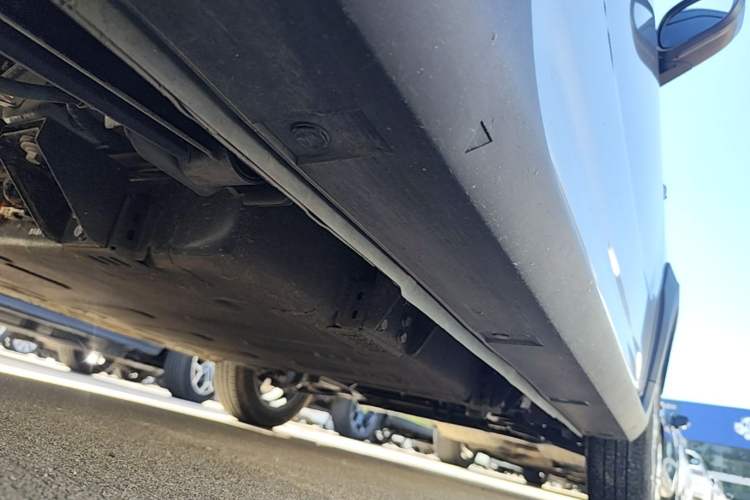 Used Geely Galaxy Panda 2025 210km Panda Rider Right Side Sill