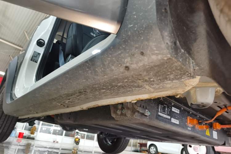 Used Geely Galaxy Panda 2025 210km Panda Rider Right Side Sill