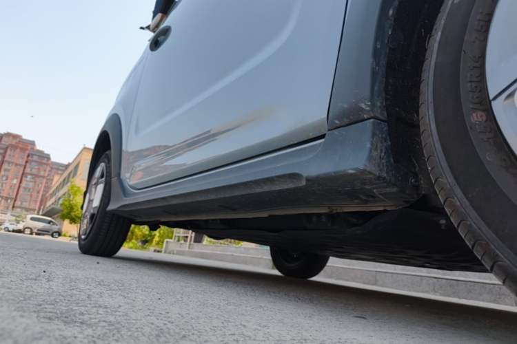 Used Geely Galaxy Panda 2025 210km Panda Kart Right Side Sill
