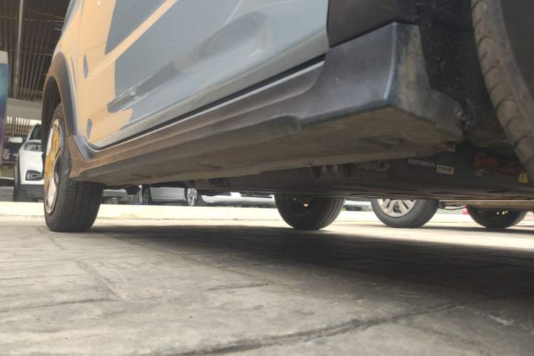 Used Geely Galaxy Panda 2025 210km Panda Kart Right Side Sill