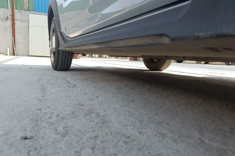 Used Geely Galaxy Panda 2025 210km Panda Kart Right Side Sill