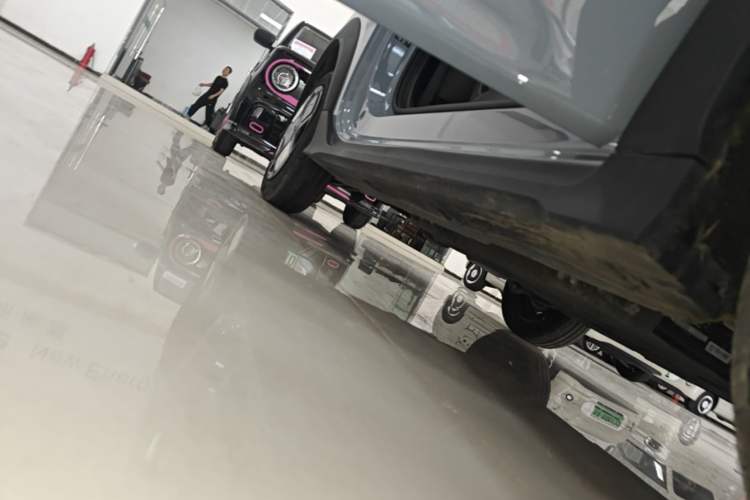 Used Geely Galaxy Panda 2025 210km Panda Kart Right Side Sill