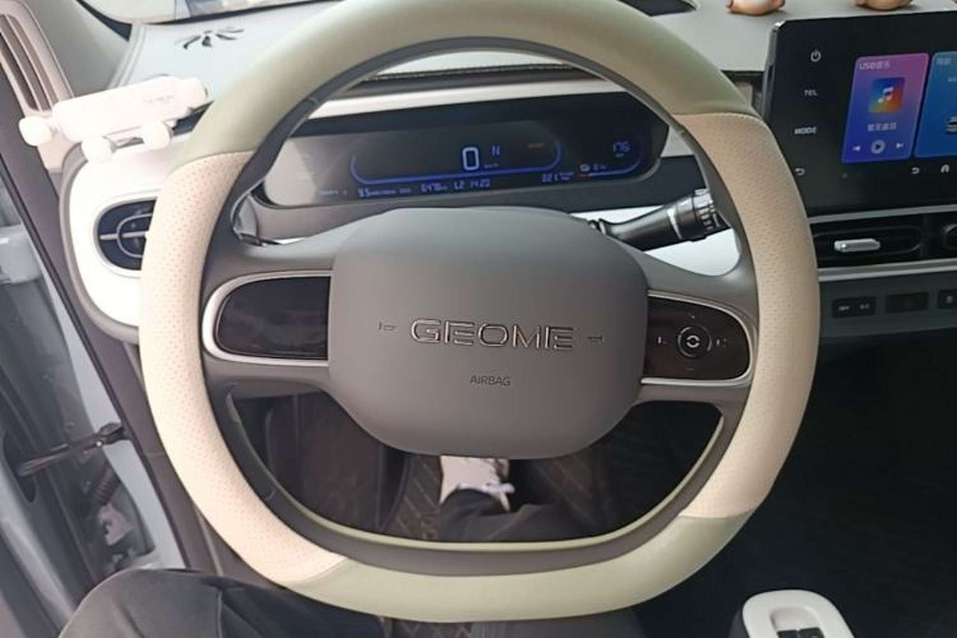 Used Geely Galaxy Panda 2025 210km Panda Kart Steering Wheel