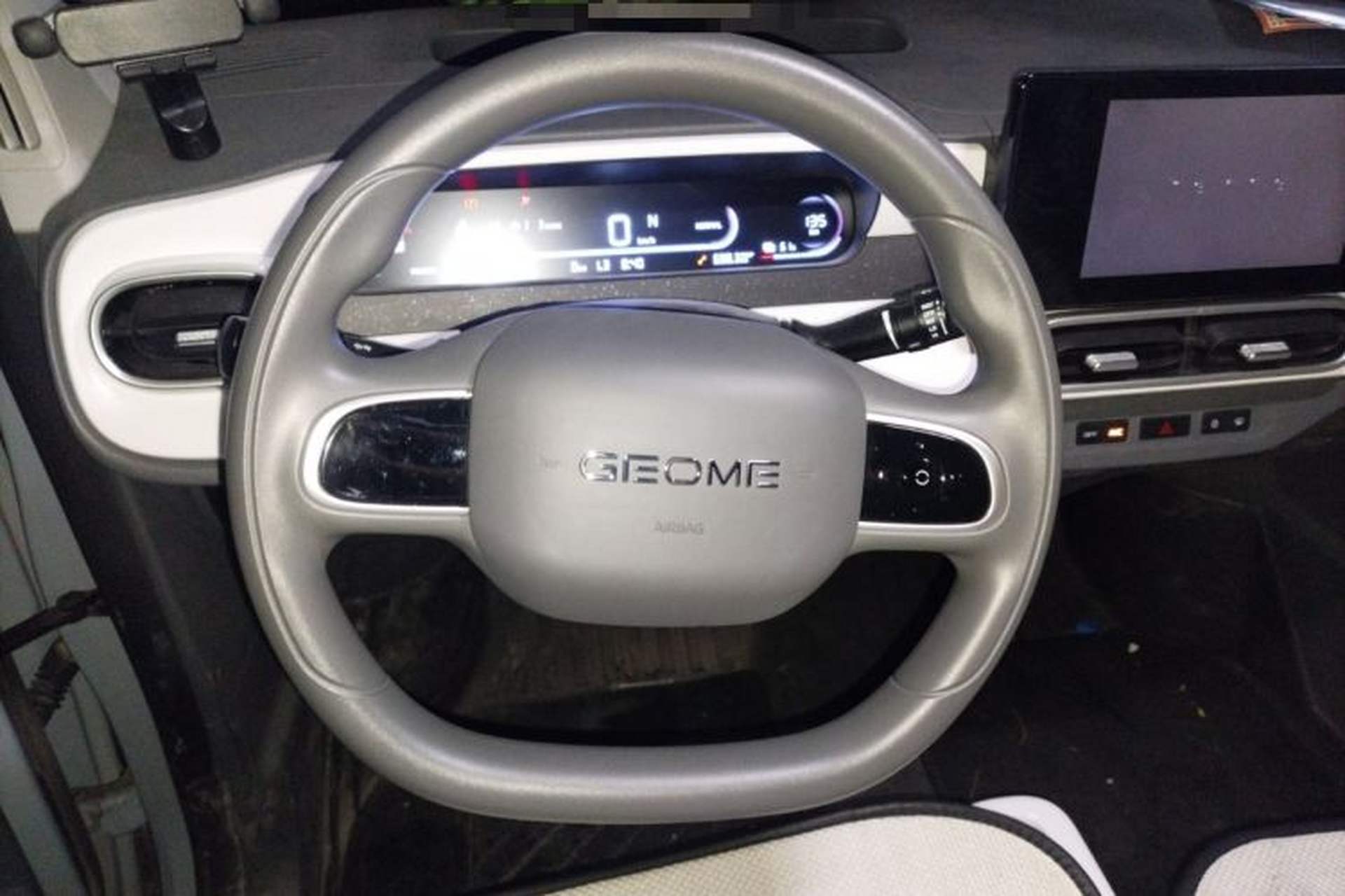 Used Geely Galaxy Panda 2025 210km Panda Kart Steering Wheel