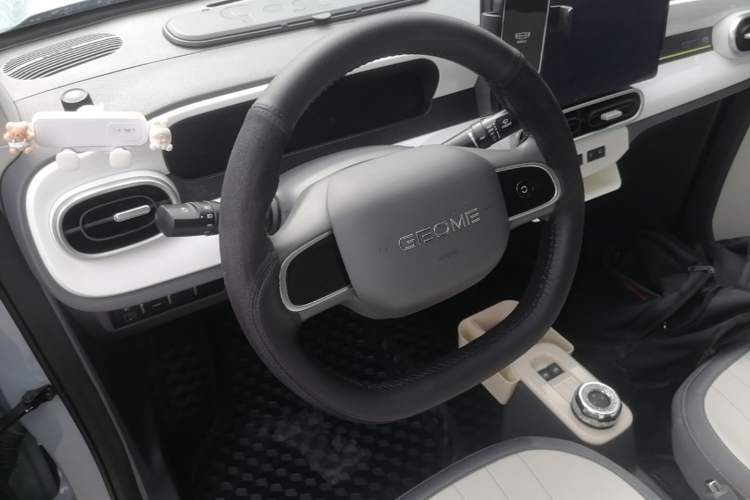 Used Geely Galaxy Panda 2025 210km Panda Kart Steering Wheel