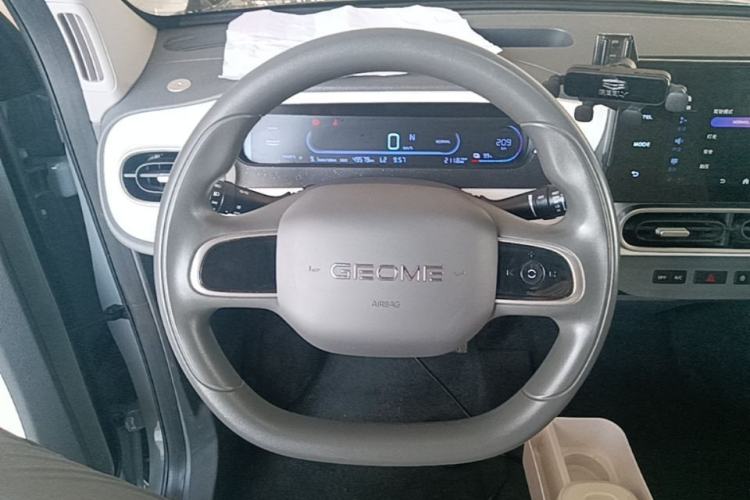 Used Geely Galaxy Panda 2025 210km Panda Kart Steering Wheel