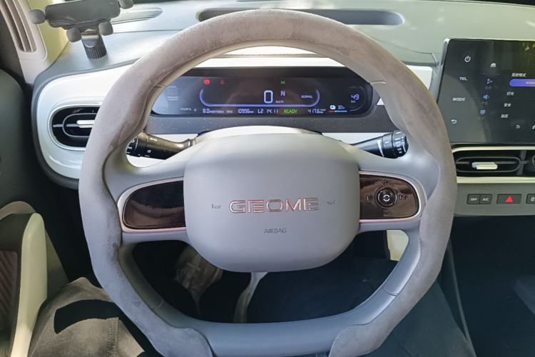 Used Geely Galaxy Panda 2025 210km Panda Kart Steering Wheel