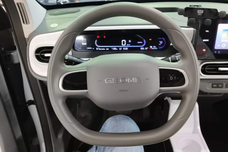 Used Geely Galaxy Panda 2025 210km Panda Kart Steering Wheel