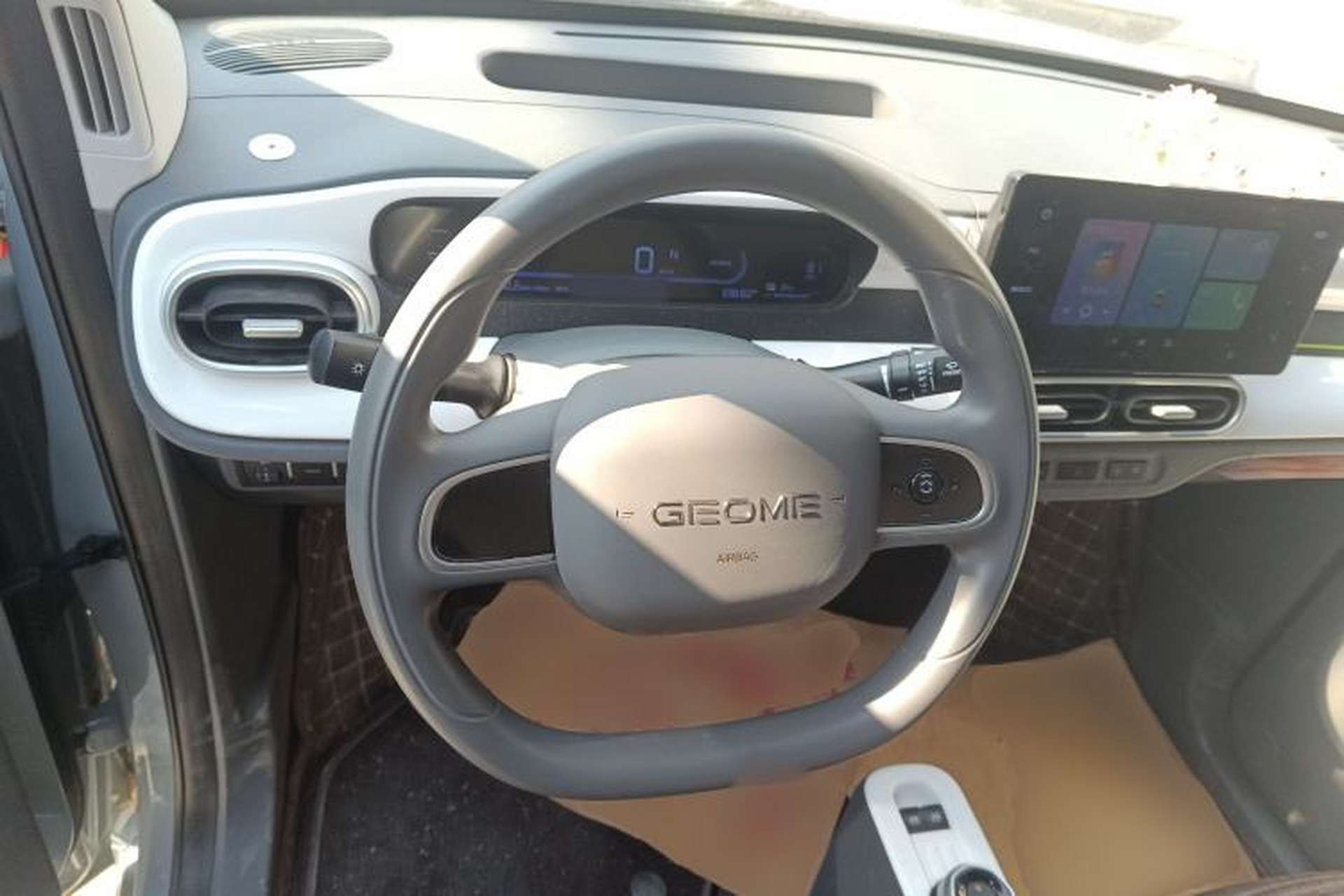 Used Geely Galaxy Panda 2025 210km Panda Kart Steering Wheel