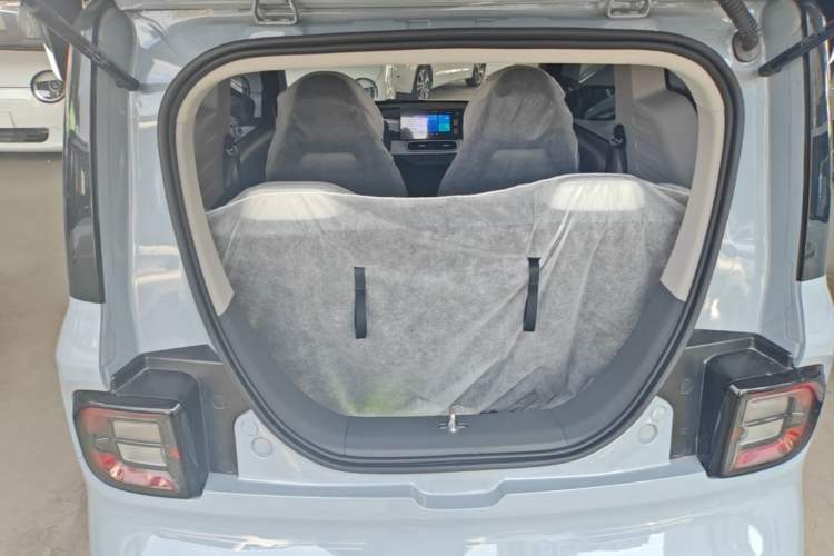 Used Geely Galaxy Panda 2025 210km Panda Kart Trunk
