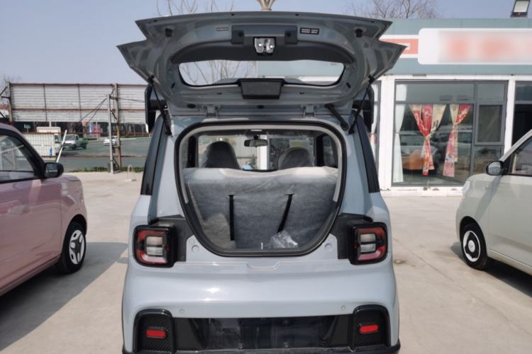 Used Geely Galaxy Panda 2025 210km Panda Kart Trunk