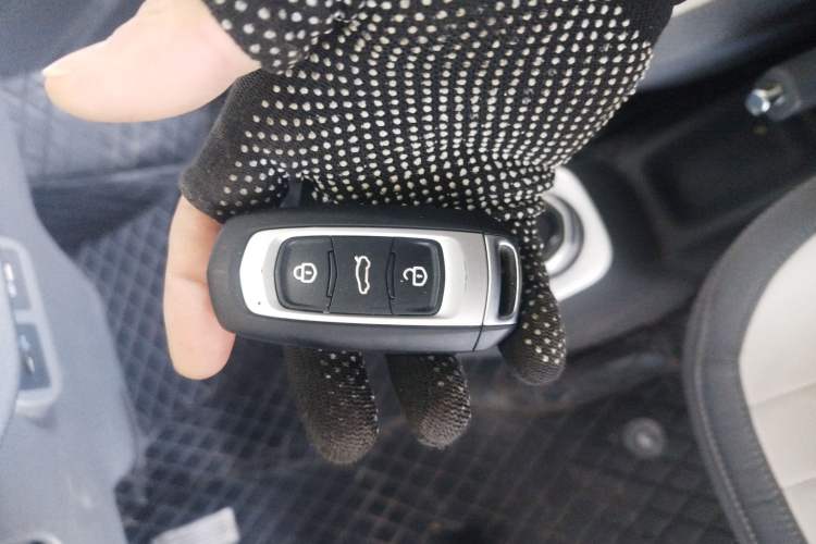 Used Geely Galaxy Panda 2025 210km Panda Kart Vehicle Key