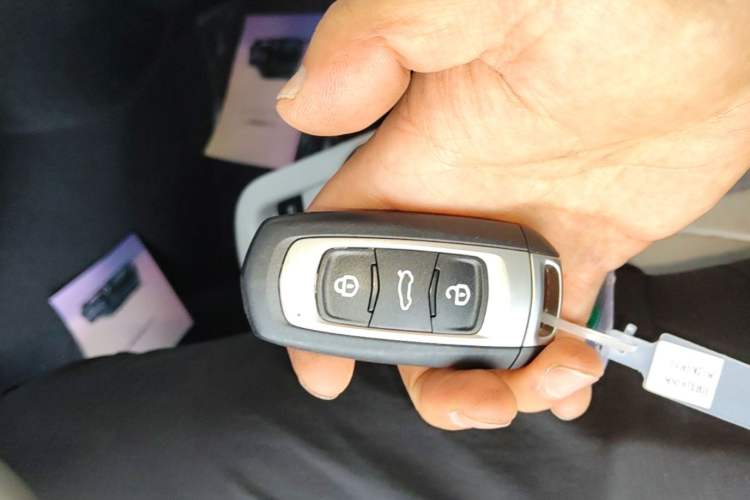 Used Geely Galaxy Panda 2025 210km Panda Kart Vehicle Key
