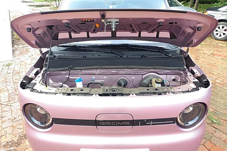 Used Geely Galaxy Panda 2025 210 km – Yuanqi Bear Engine Bay