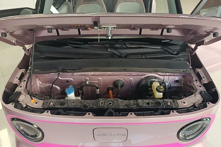 Used Geely Galaxy Panda 2025 210km Panda Kart Engine Bay