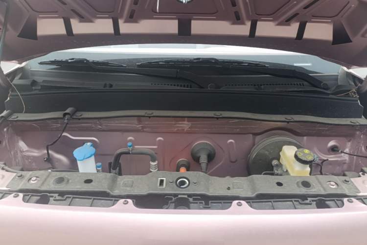 Used Geely Galaxy Panda 2025 210 km – Yuanqi Bear Engine Bay