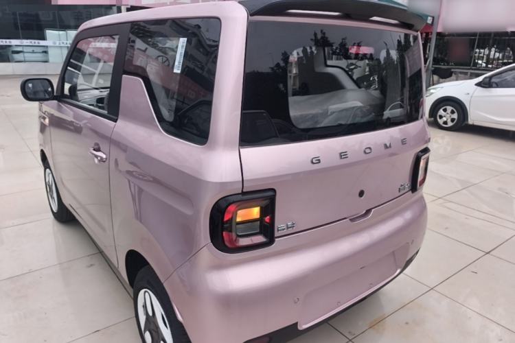Used Geely Galaxy Panda 2025 210 km – Yuanqi Bear Exterior 2