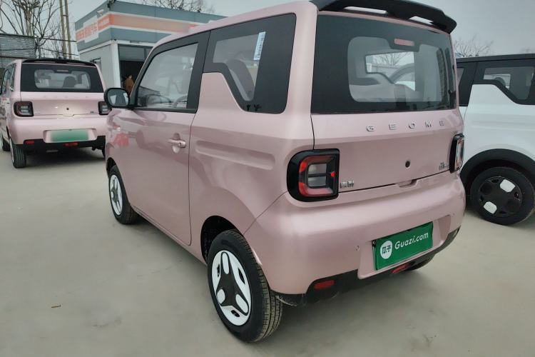 Used Geely Galaxy Panda 2025 210 km – Yuanqi Bear Exterior 2