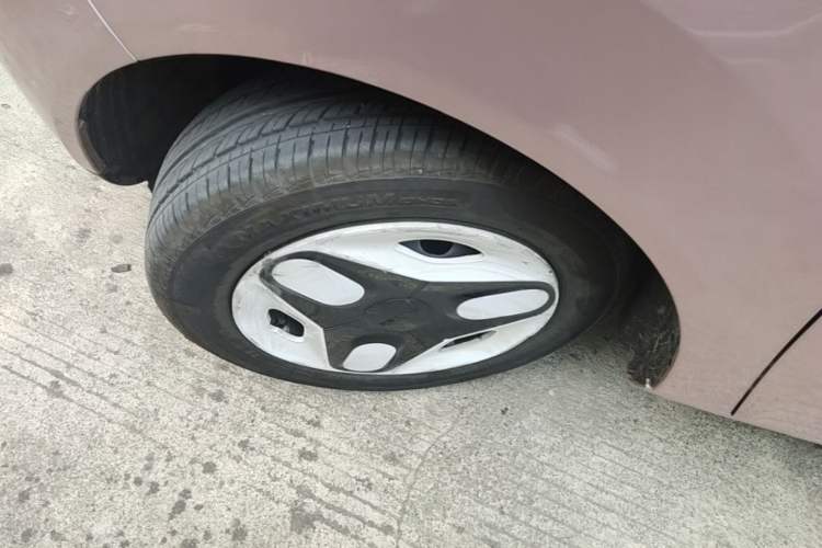 Used Geely Galaxy Panda 2025 210 km – Yuanqi Bear Exterior 4