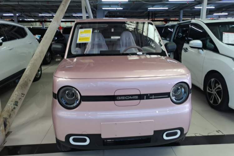 Used Geely Galaxy Panda 2025 210 km – Yuanqi Bear Front