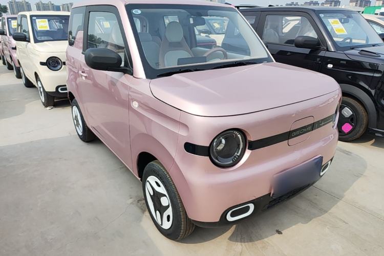 Used Geely Galaxy Panda 2025 210 km – Yuanqi Bear Front Right 45 Deg