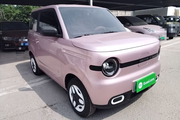 Used Geely Galaxy Panda 2025 210 km – Yuanqi Bear Front Right 45 Deg