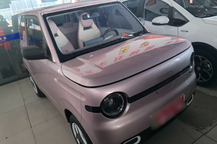 Used Geely Galaxy Panda 2025 210 km – Yuanqi Bear Front Right 45 Deg