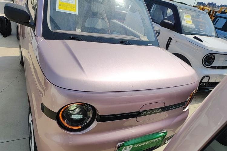 Used Geely Galaxy Panda 2025 210 km – Yuanqi Bear Front
