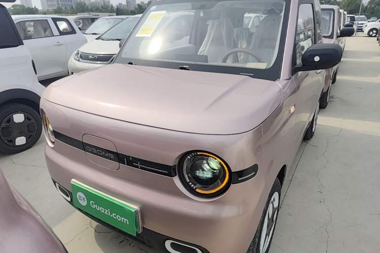 Used Geely Galaxy Panda 2025 210 km – Yuanqi Bear Front