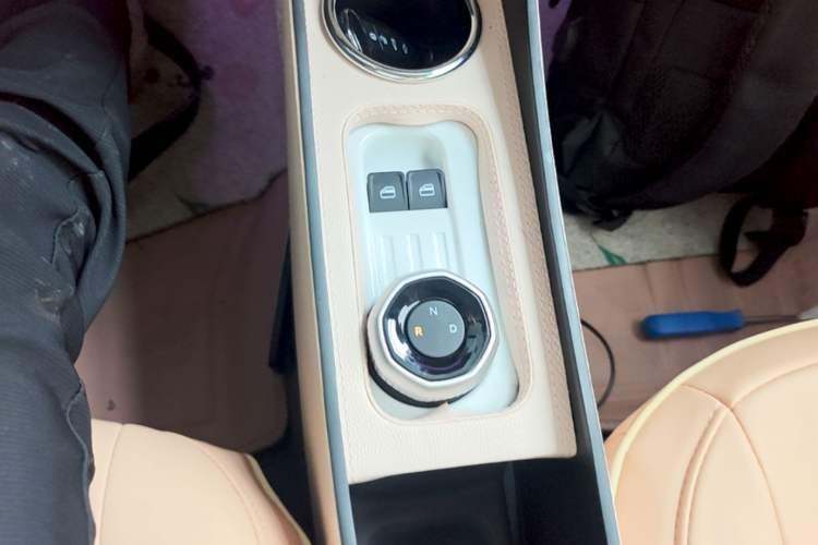 Used Geely Galaxy Panda 2025 210km Panda Kart Gear Lever