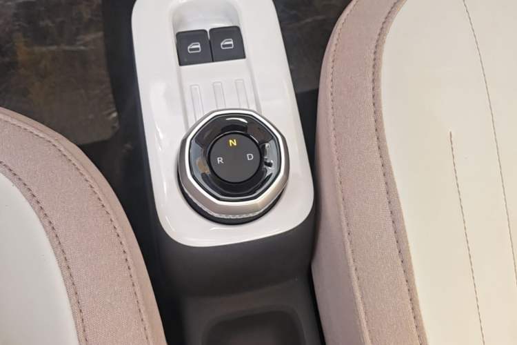 Used Geely Galaxy Panda 2025 210km Panda Kart Gear Lever