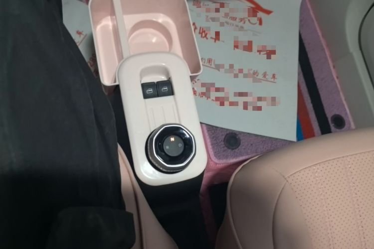 Used Geely Galaxy Panda 2025 210 km – Yuanqi Bear Gear Lever