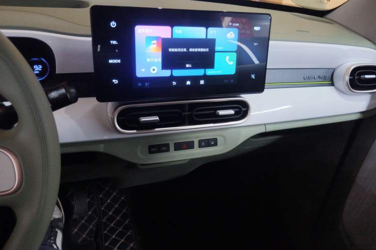 Used Geely Galaxy Panda 2025 210km Panda Rider Audio And AC Panel