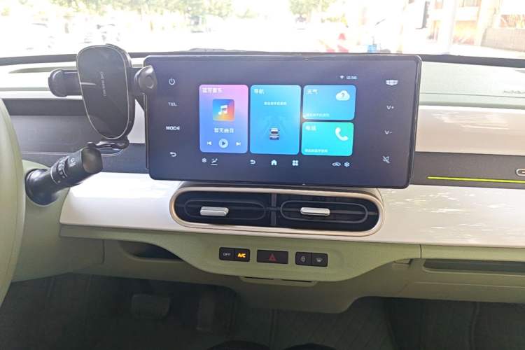 Used Geely Galaxy Panda 2025 210 km – Yuanqi Bear Audio And AC Panel