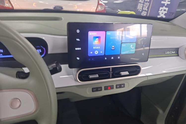 Used Geely Galaxy Panda 2025 210km Panda Rider Audio And AC Panel