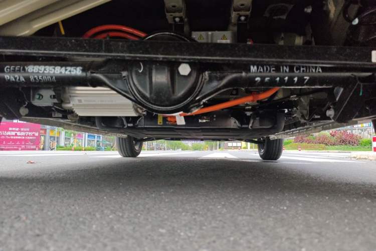 Used Geely Galaxy Panda 2025 210km Panda Rider Chassis Rear