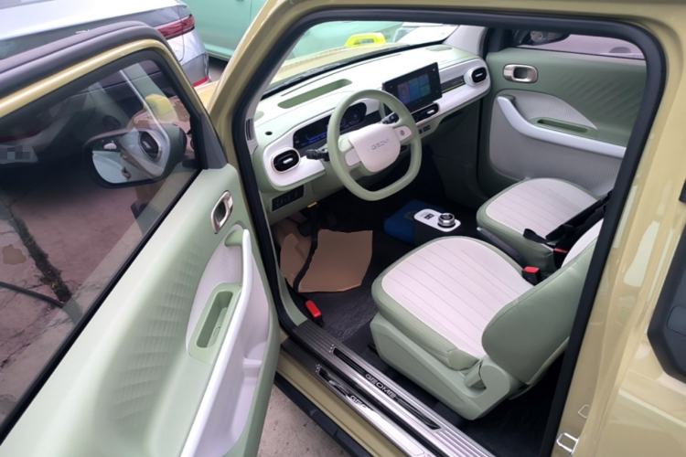 Used Geely Galaxy Panda 2025 210km Panda Rider Driver Seat