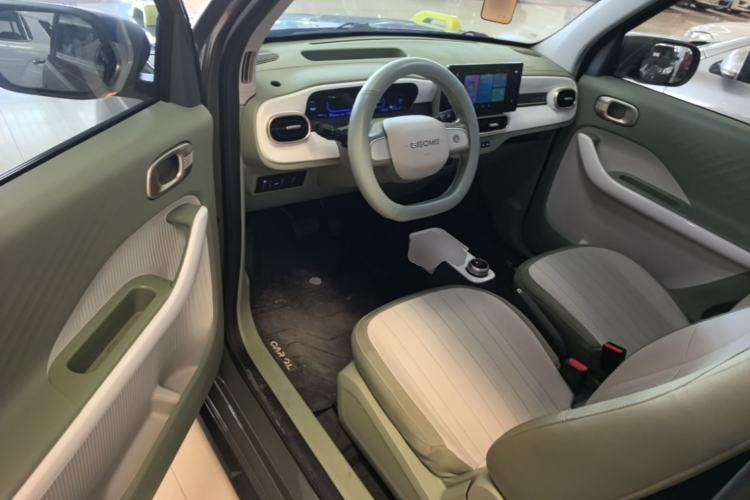 Used Geely Galaxy Panda 2025 210km Panda Rider Driver Seat
