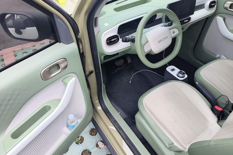 Used Geely Galaxy Panda 2025 210km Panda Rider Driver Seat