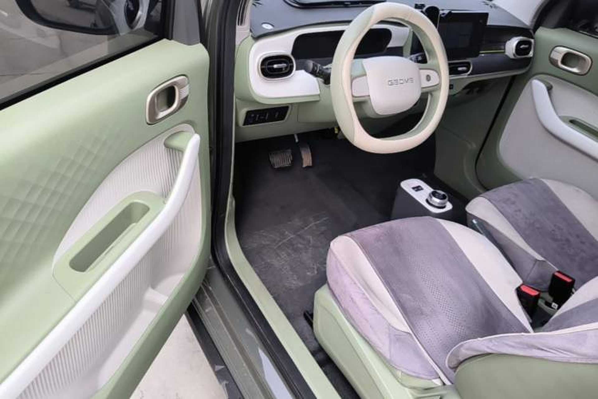 Used Geely Galaxy Panda 2025 210km Panda Rider Driver Seat