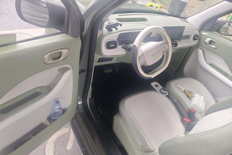 Used Geely Galaxy Panda 2025 210km Panda Rider Driver Seat