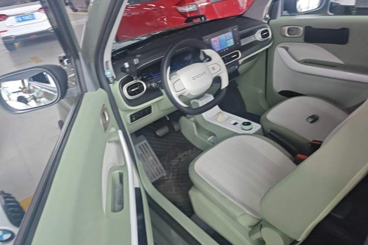 Used Geely Galaxy Panda 2025 210km Panda Rider Driver Seat