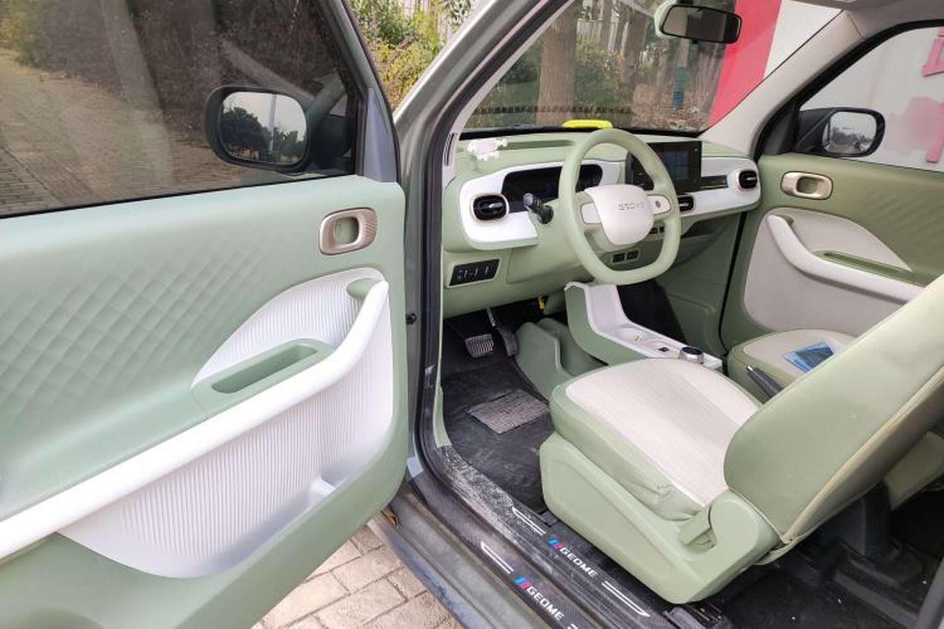 Used Geely Galaxy Panda 2025 210km Panda Rider Driver Seat