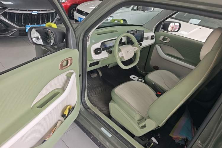 Used Geely Galaxy Panda 2025 210km Panda Rider Driver Seat