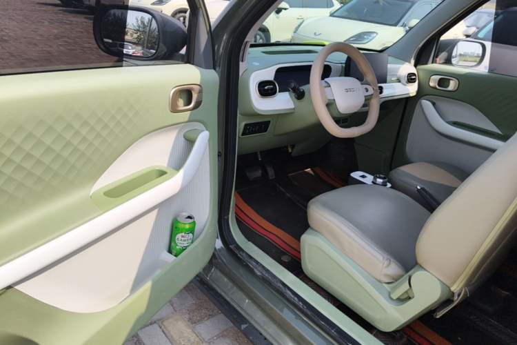 Used Geely Galaxy Panda 2025 210km Panda Rider Driver Seat