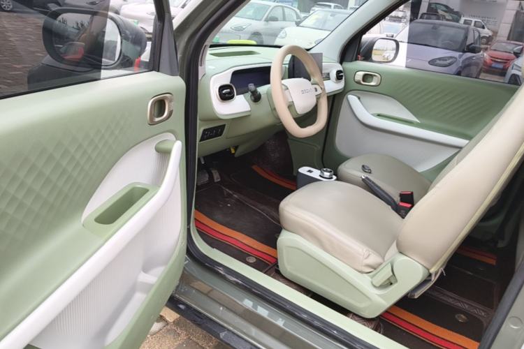 Used Geely Galaxy Panda 2025 210km Panda Rider Driver Seat