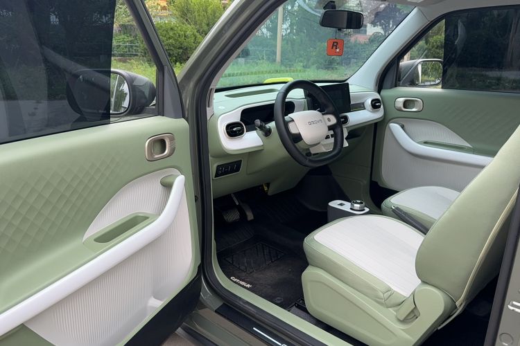 Used Geely Galaxy Panda 2025 210km Panda Rider Driver Seat